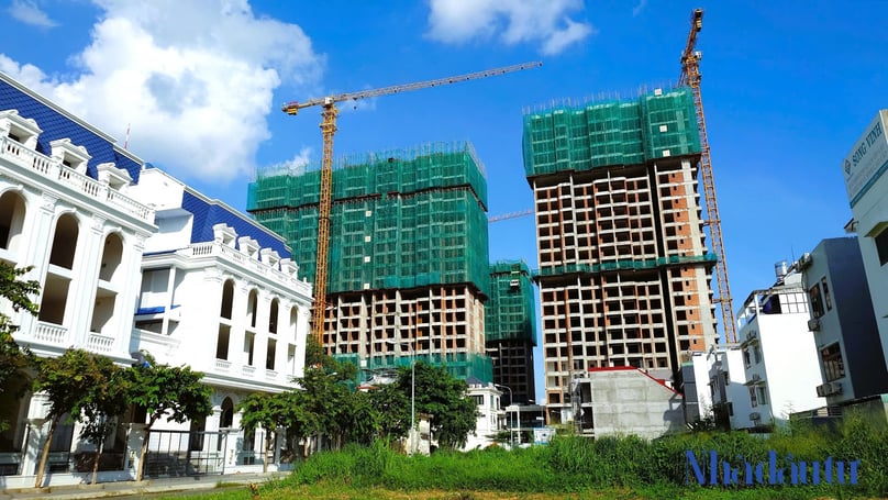 hcmc-the-investor-1635